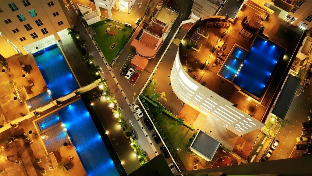 Strait Garden Suites X Ace Pro @ George Town Jelutong Eksteriør billede
