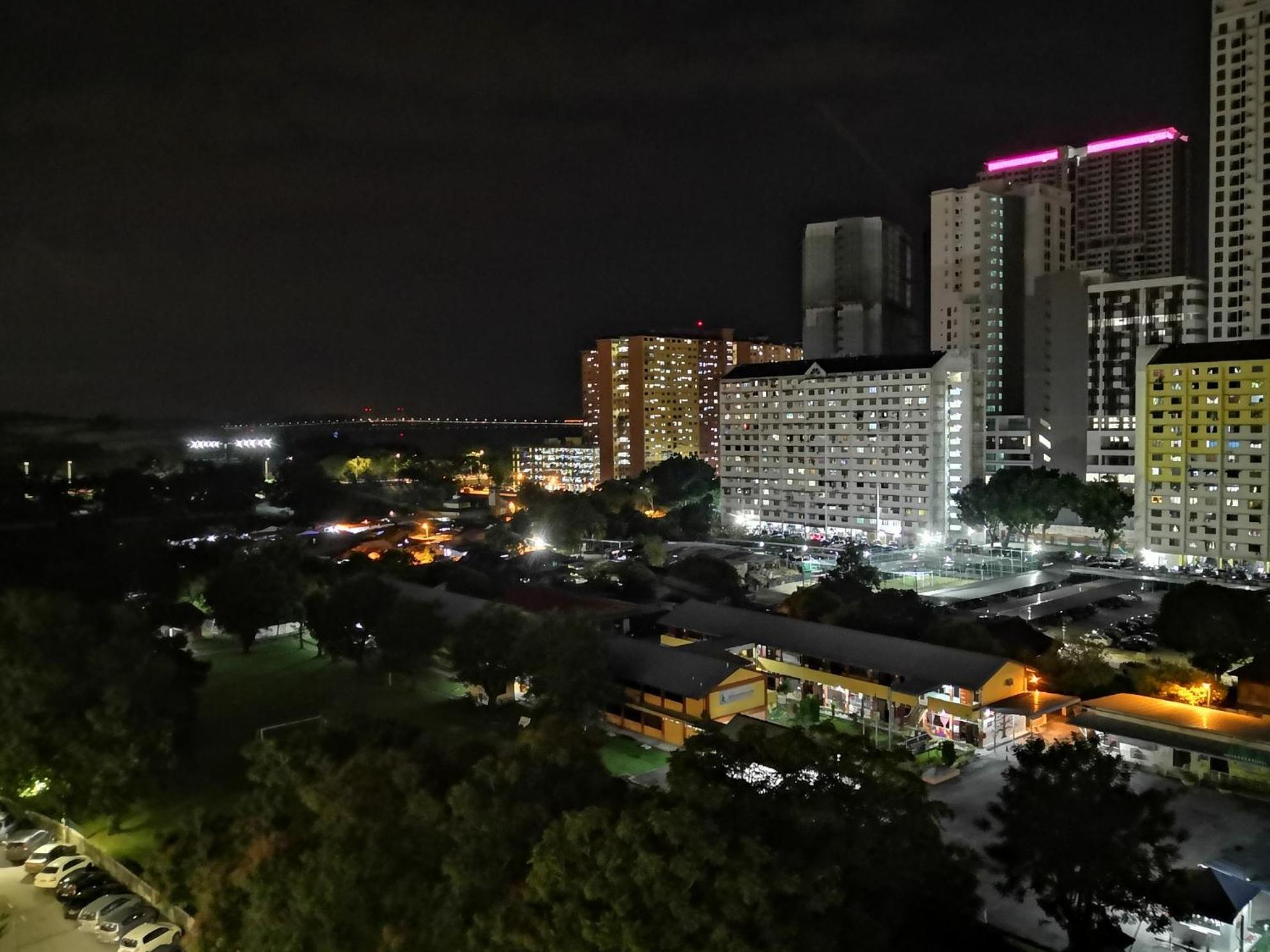 Strait Garden Suites X Ace Pro @ George Town Jelutong Eksteriør billede
