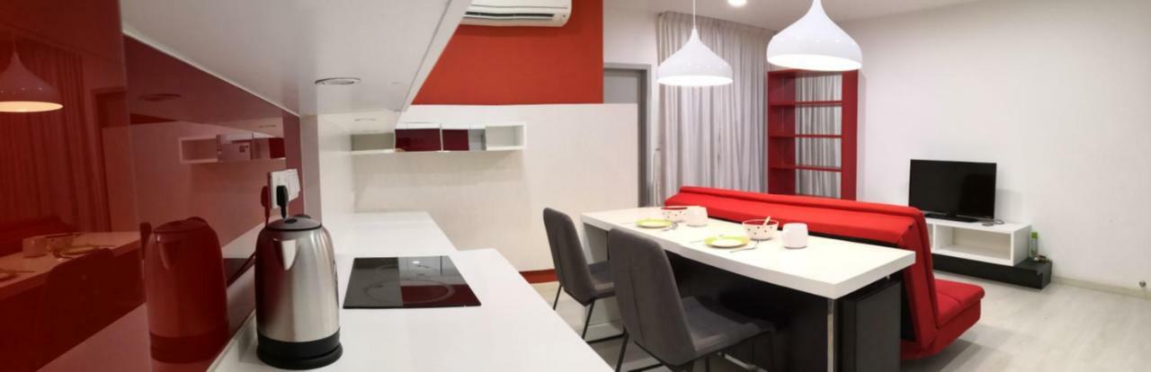 Strait Garden Suites X Ace Pro @ George Town Jelutong Eksteriør billede