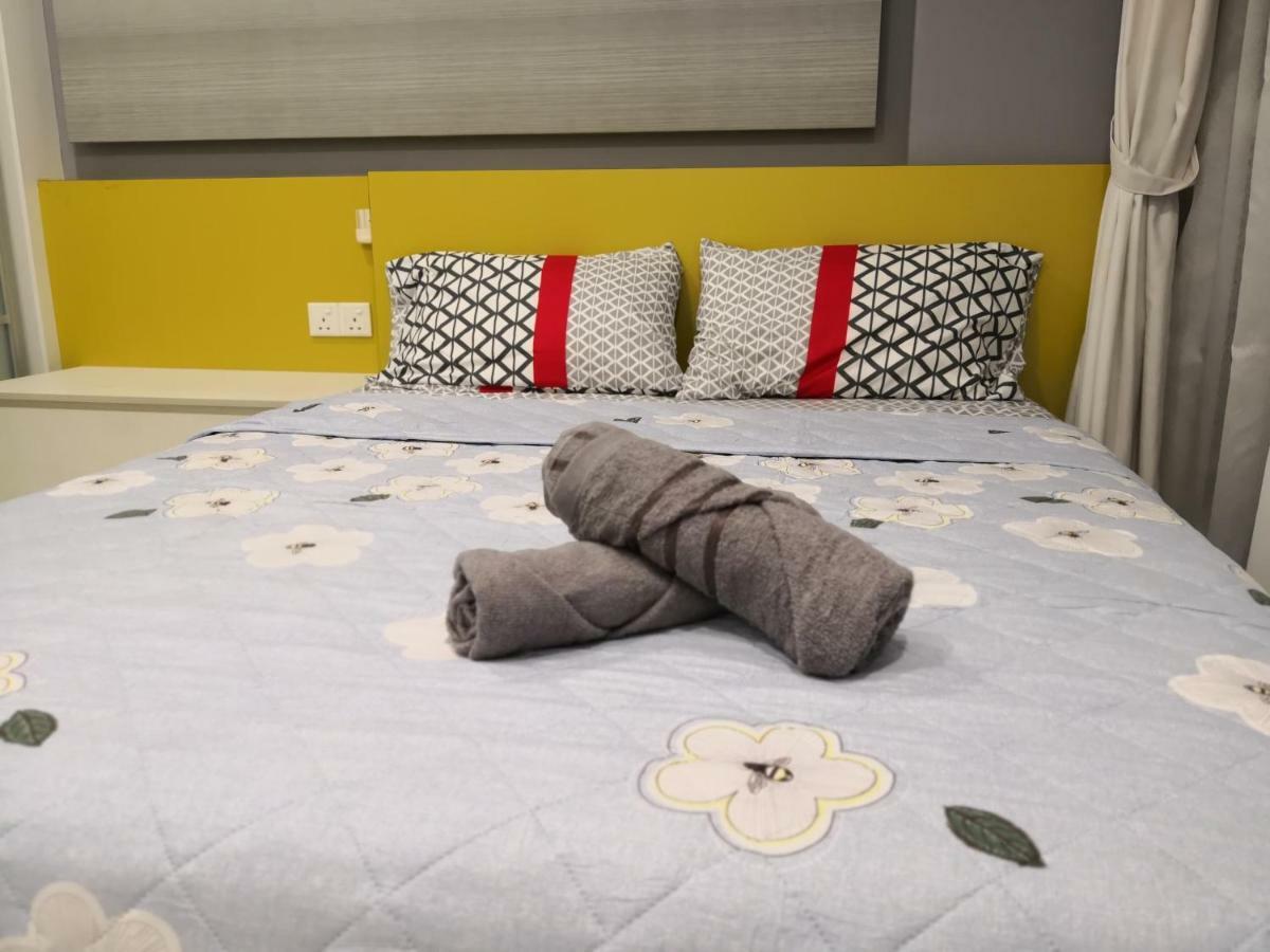 Strait Garden Suites X Ace Pro @ George Town Jelutong Eksteriør billede
